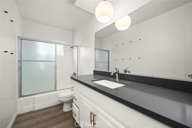 Building Photo - 231 S Catalina Ave