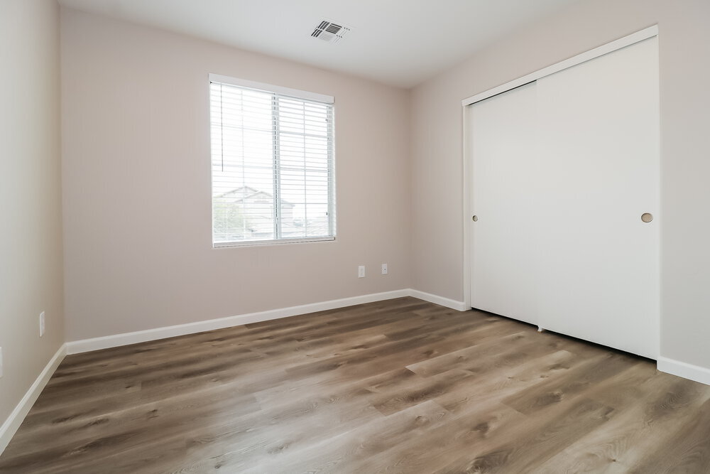 Building Photo - 24254 W Desert Bloom St