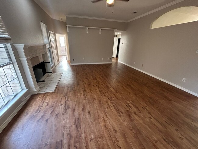 Building Photo - Location....Location....Location....Section 8