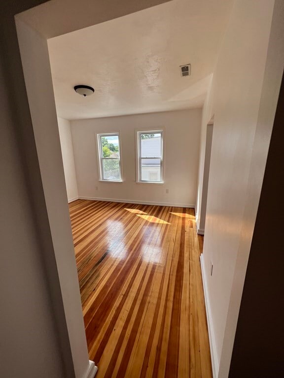 Building Photo - 40 Tennis Rd