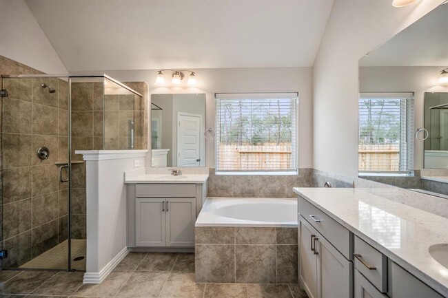 Building Photo - 202 Butterfly Orchid Ct