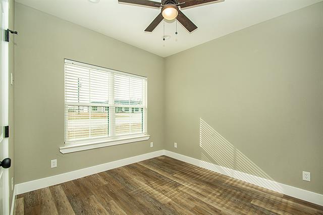 Building Photo - 20496 US Hwy 377