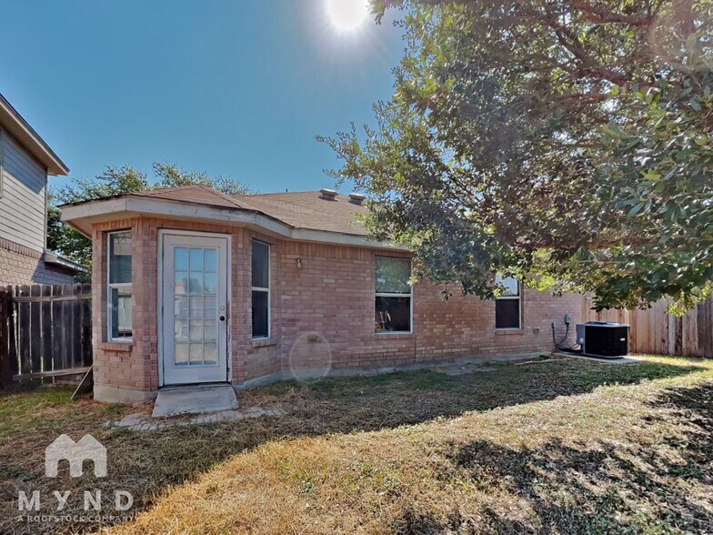 Building Photo - 6539 Estes Flats