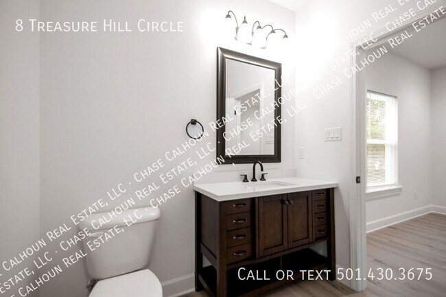 Building Photo - 8 Treasure Hill Cir