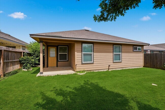 Building Photo - Beautiful Bulverde Home in Comal ISD – Move-In Ready!
