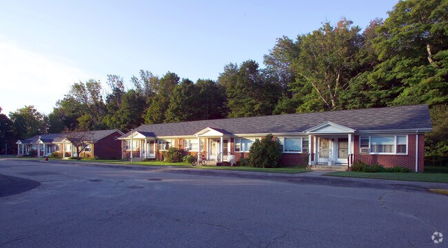 Building Photo - 1-24 Centennial Ct