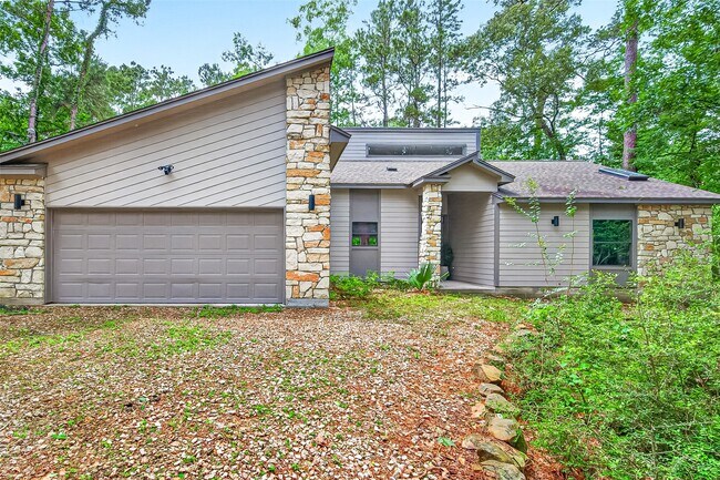 Building Photo - 41 Creek Forest Ln