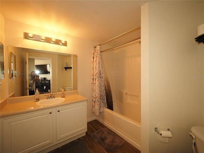 Building Photo - 5655 Bentgrass Dr