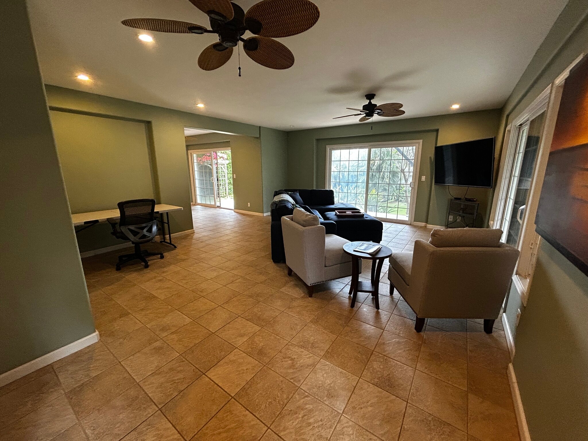 Building Photo - 5142 Lawai Rd