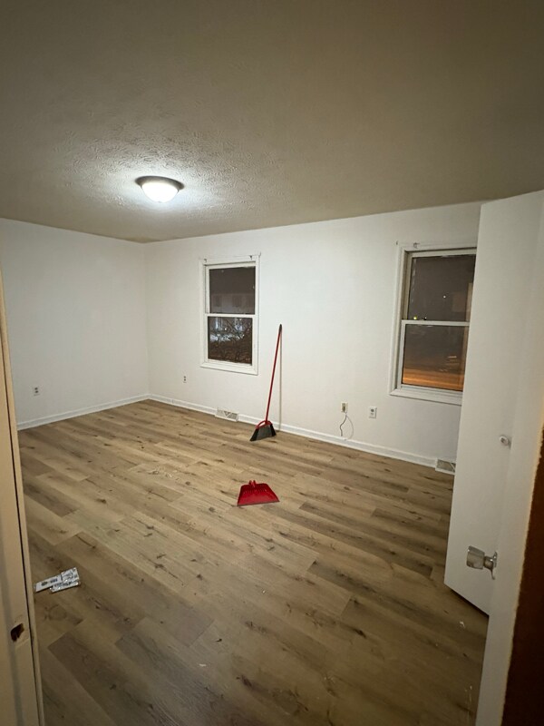 Building Photo - 304 S Keeneland Dr