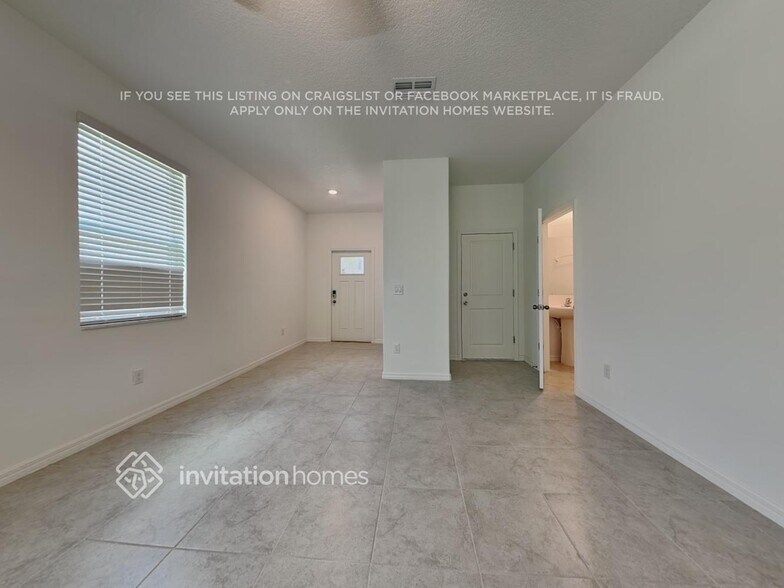 Building Photo - 5155 Forum Blvd