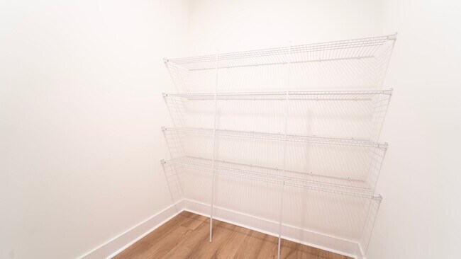 Building Photo - Move-In Special! Free January Rent — Stunning Like-New 4-Bedroom Home Just Minutes from Fort Stewart