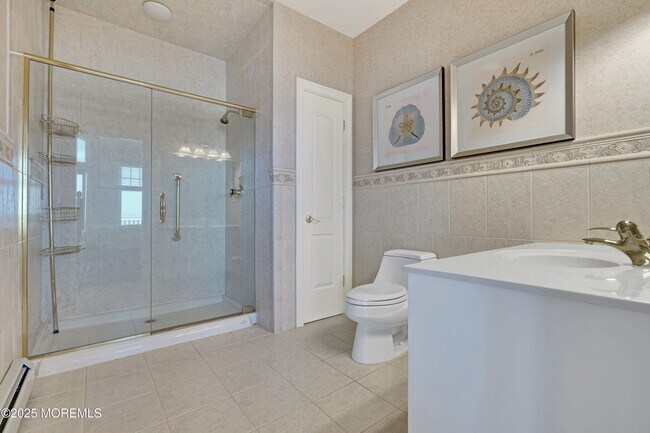 Building Photo - 233 Beach Front