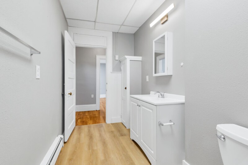 Building Photo - 1427 9th Ave