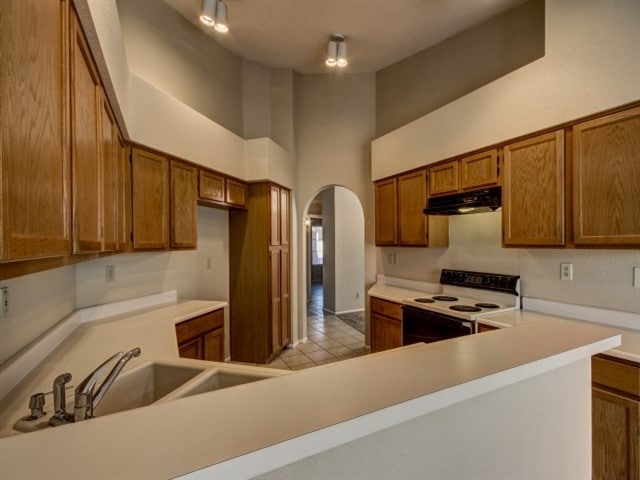 Building Photo - 3603 N 107th Dr