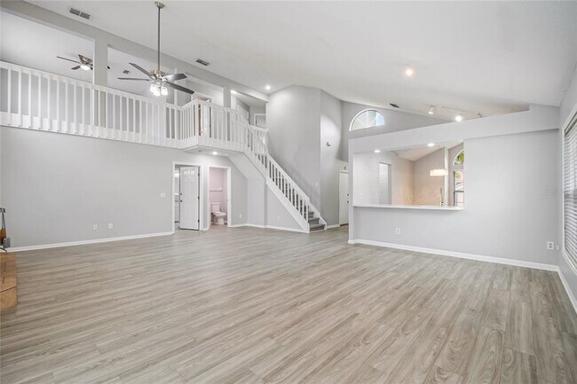 Building Photo - 2705 Stone Oak Dr