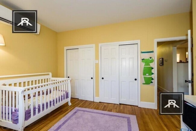 Building Photo - 3 bedroom in Brighton MA 02135
