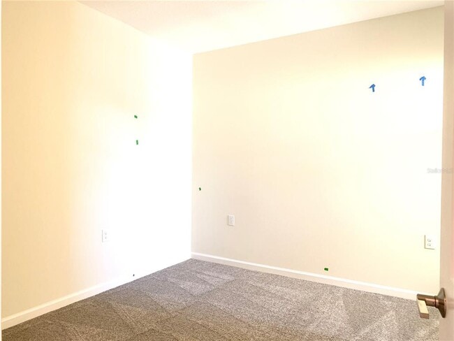 Building Photo - 9125 Tecumseh Dr
