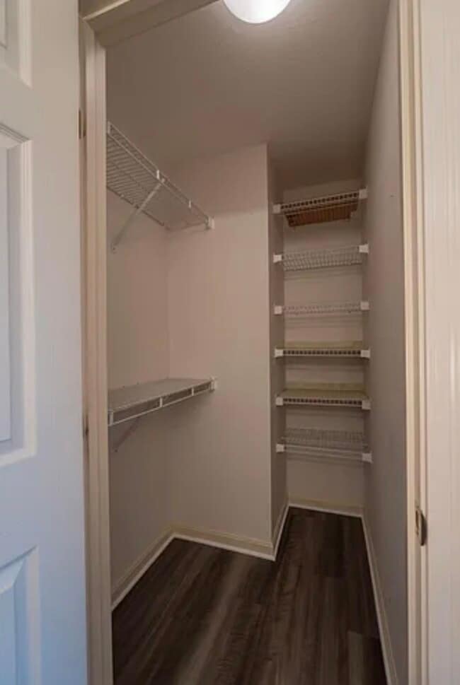 Building Photo - 134 N Rdg Dr