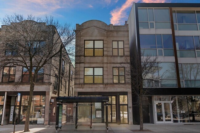 Building Photo - 2151 W Division St