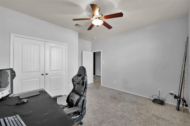 Building Photo - 14030 Wolftrap Ln