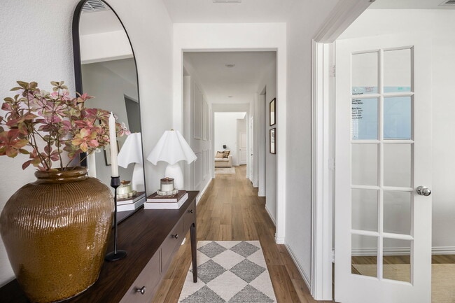 Building Photo - 10016 Thornapple Rd