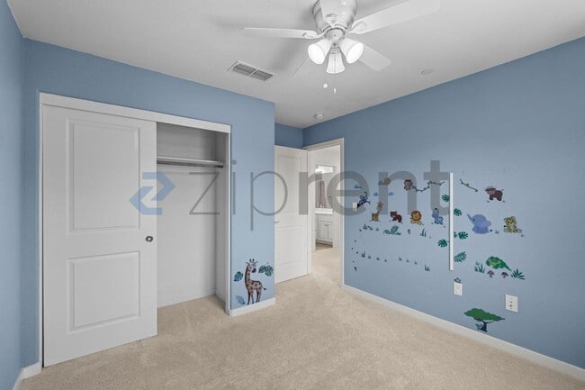 Building Photo - 136 Willowrun Wy