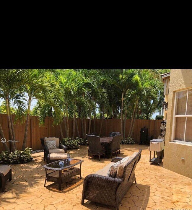 Primary Photo - 4841 NW 107th Ct