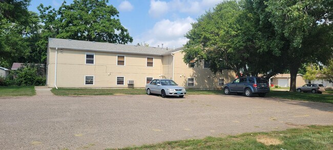 Building Photo - 1011 Lincoln Street