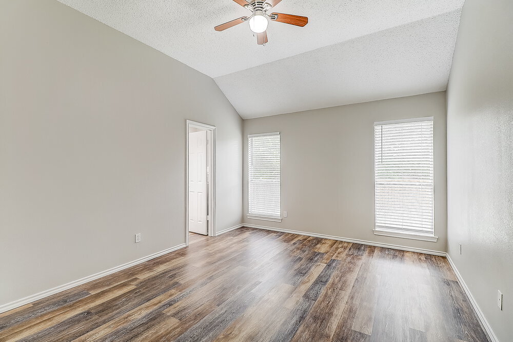 Building Photo - 1402 Stiles Ct