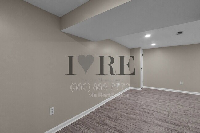 Building Photo - 5066 Ivywild Ave