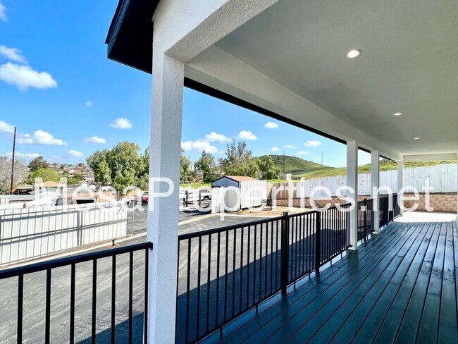 Building Photo - 10152 Cook Ave