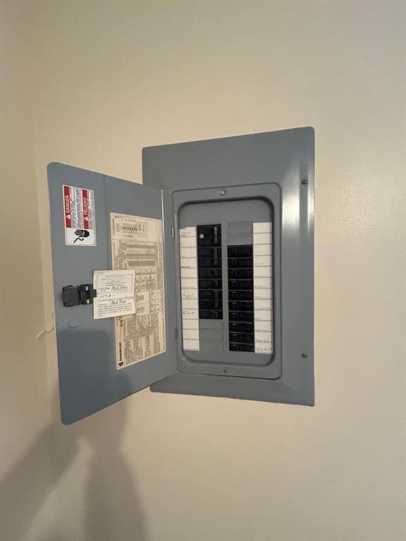 Building Photo - 181 Old Ithaca Rd