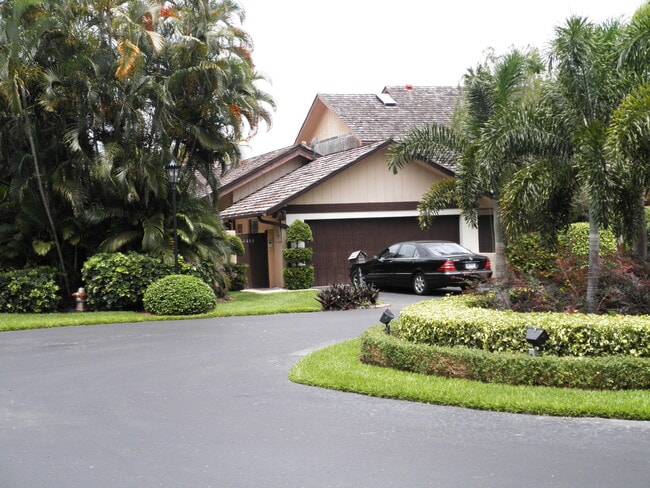 Building Photo - 6480 Contempo Ln