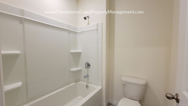 Building Photo - 5680 Woodland Sage Dr