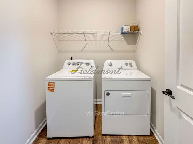 Building Photo - 322 Gammon Ln