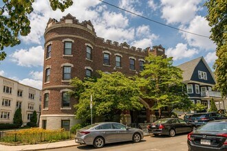 Building Photo - 61 Quint Ave