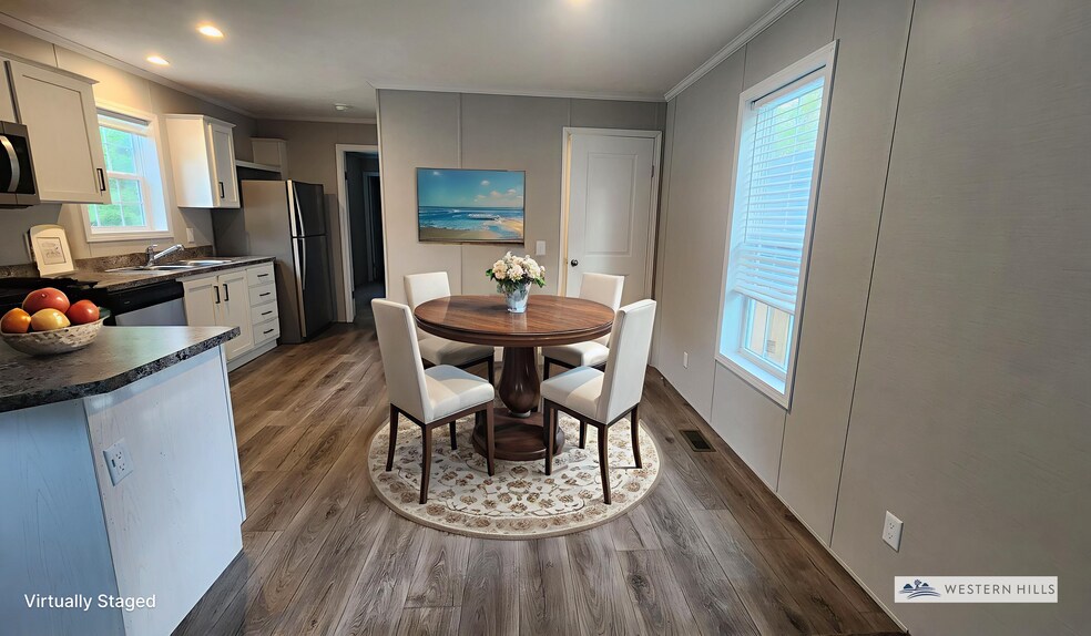 Building Photo - 3701 2nd St