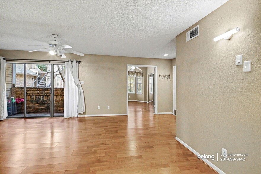 Building Photo - 2300 Old Spanish Trl