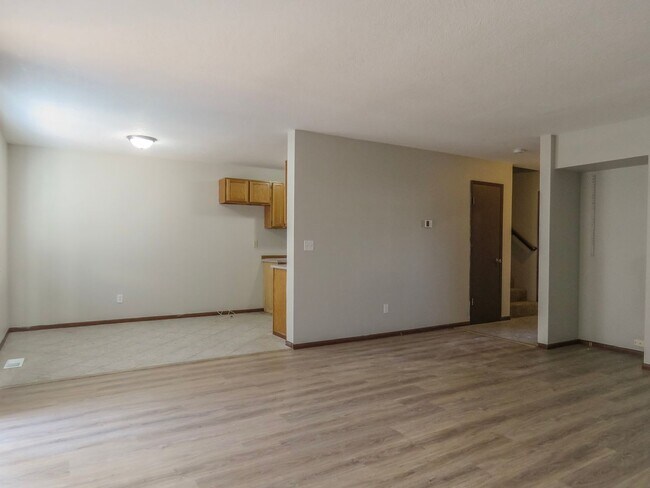 Building Photo - 3 Bedroom Plus Office Available in Gaston Available Now  ***