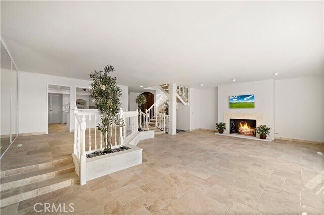 Building Photo - 205 Via Lido Soud