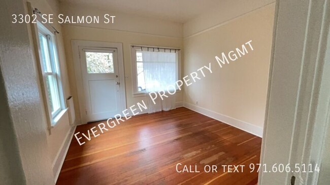 Building Photo - Charming 1BA Home Street Parking and Elect...