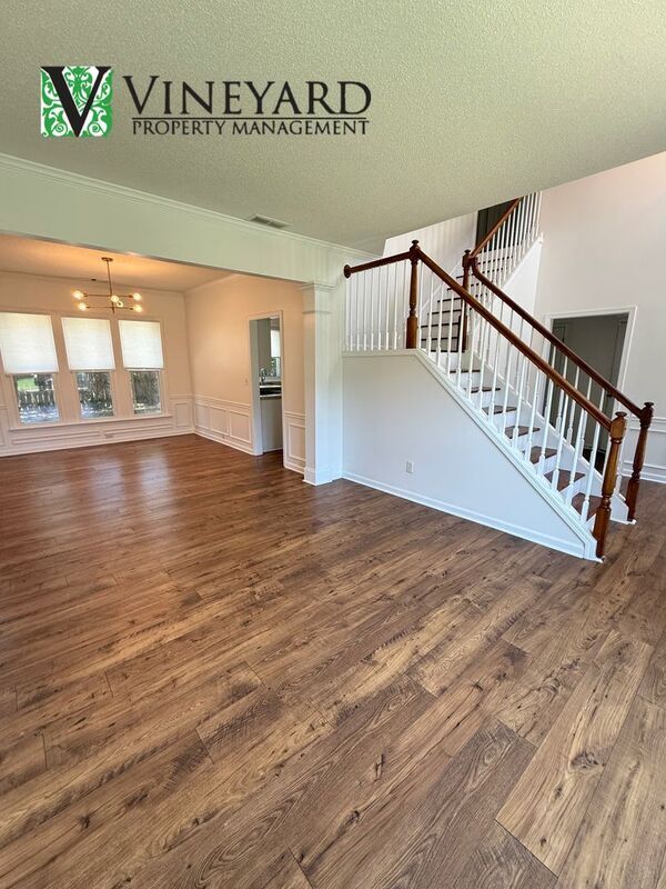 Building Photo - 303 Don Pierre Way