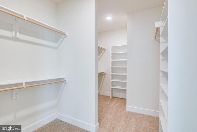 Building Photo - 6665 Fayette St