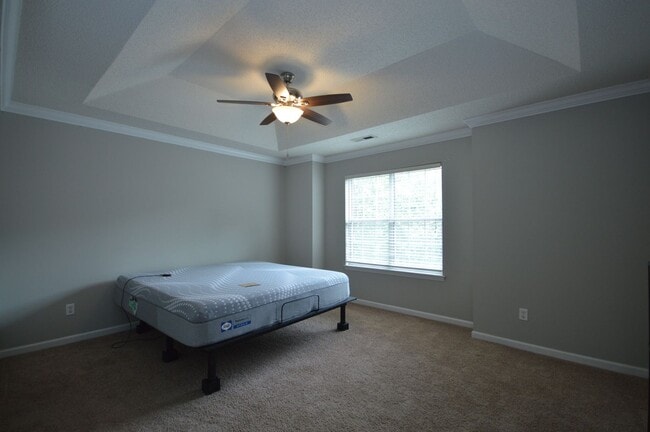 Building Photo - 4324 Pine Springs Ct