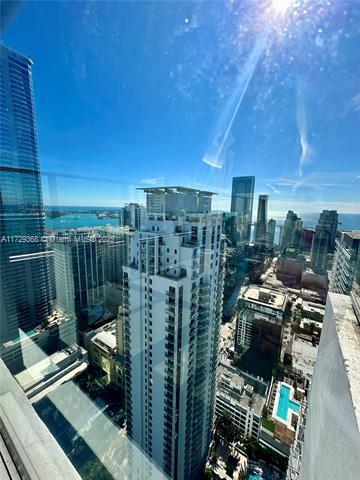 Building Photo - 1010 Brickell Ave