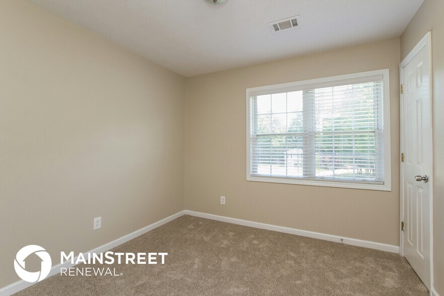Building Photo - 616 Hunters Cove Ln