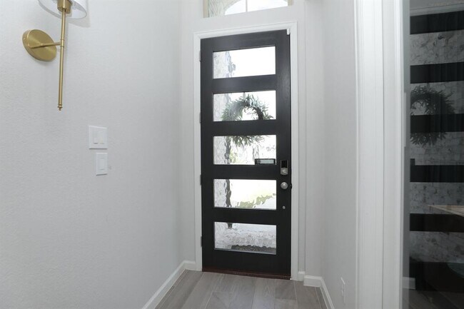 Building Photo - 5127 Pomegranate Path