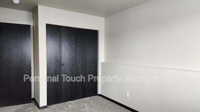 Building Photo - 6880 67th St S