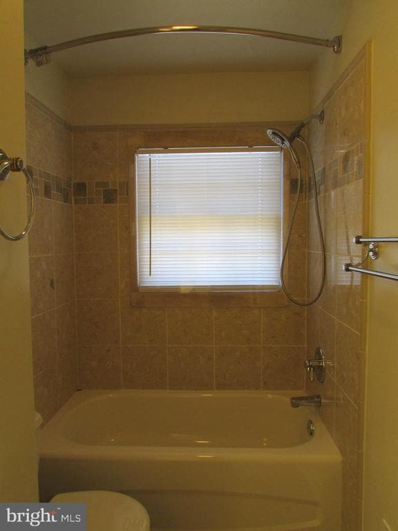 Building Photo - 4213 Nutwood Way